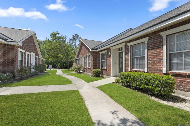 Property Photo:  5255 Congress Blvd #59  LA 70808 