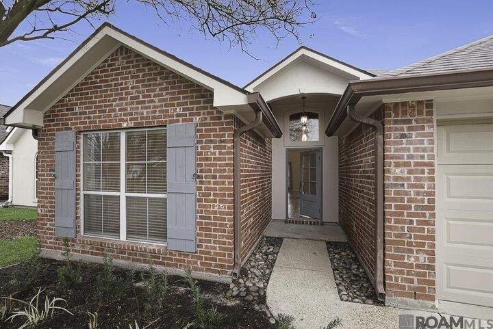 Property Photo:  17419 Kaitlyn Dr  LA 70817 