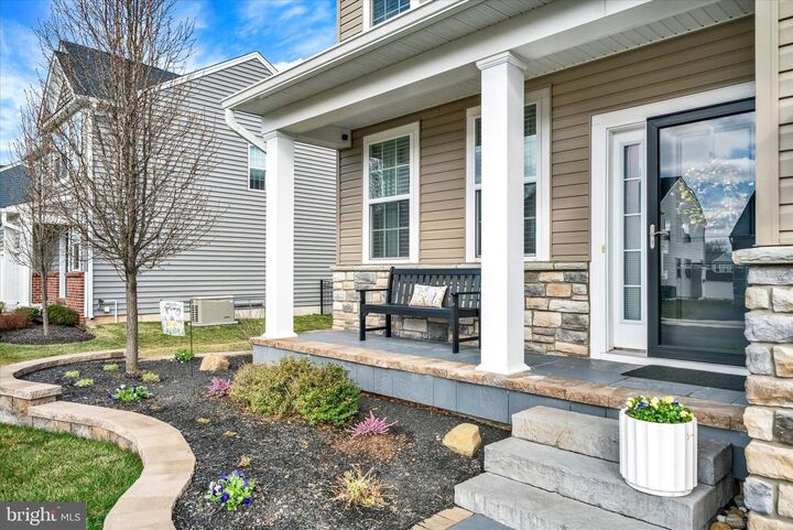Property Photo:  2416 Sunfish Circle  PA 18951 