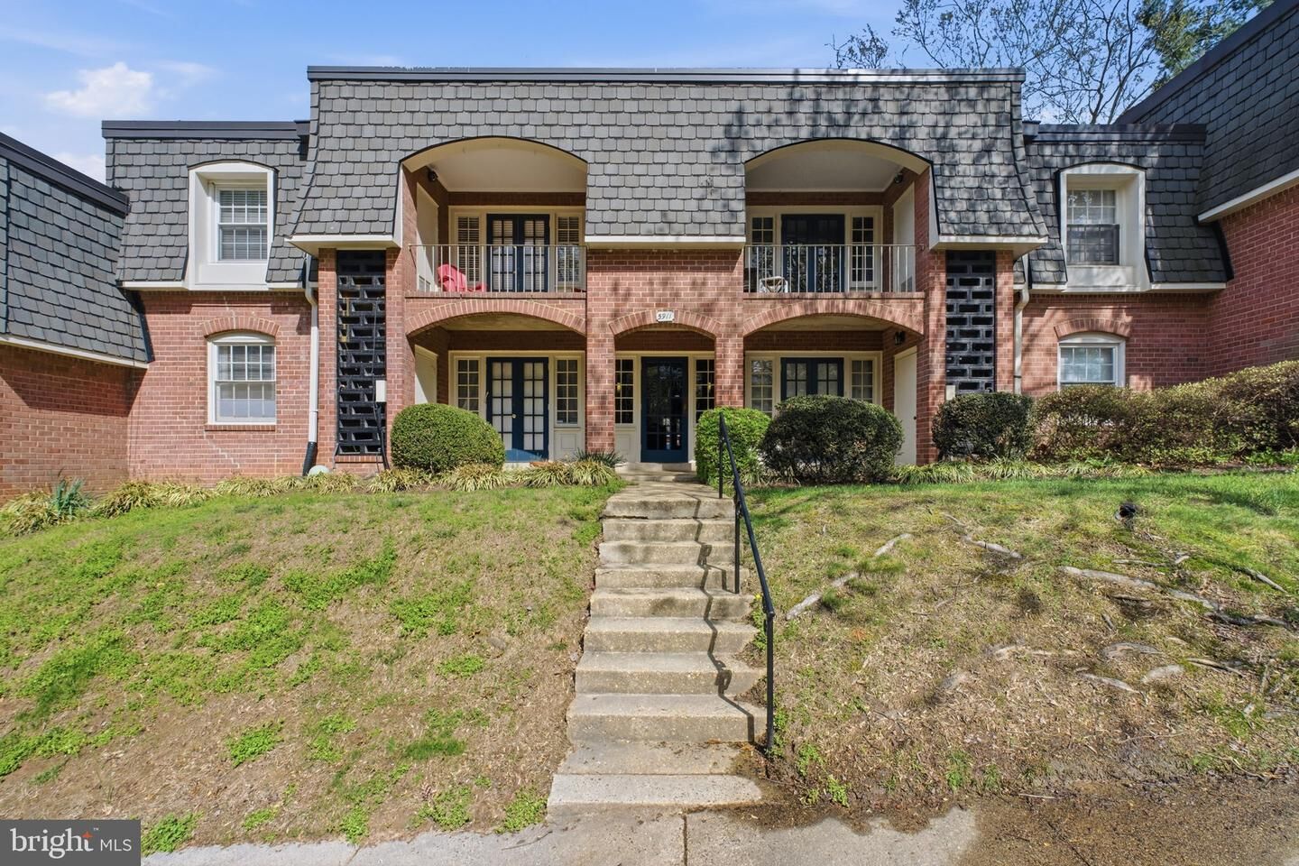 Property Photo: 5911 Prince James Drive E 25 VA 22152