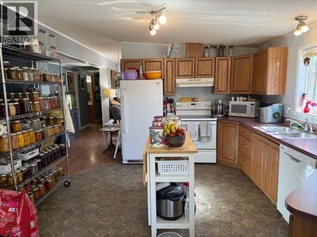 Property Photo: 11834 Watson Place BC V0J 2Y0