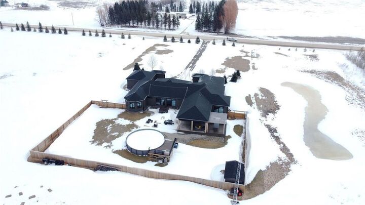 Photo de la propriété:  67028 Willowdale Road  MB R5M 0G5 