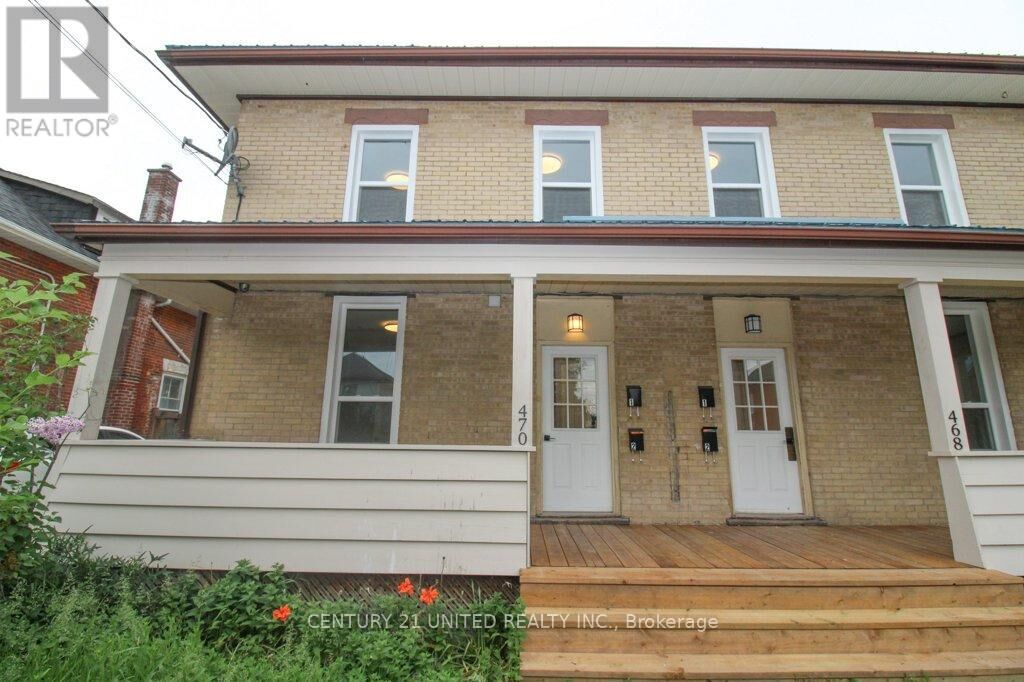 Property Photo:  470 Boliver Street B  ON K9J 4R4 