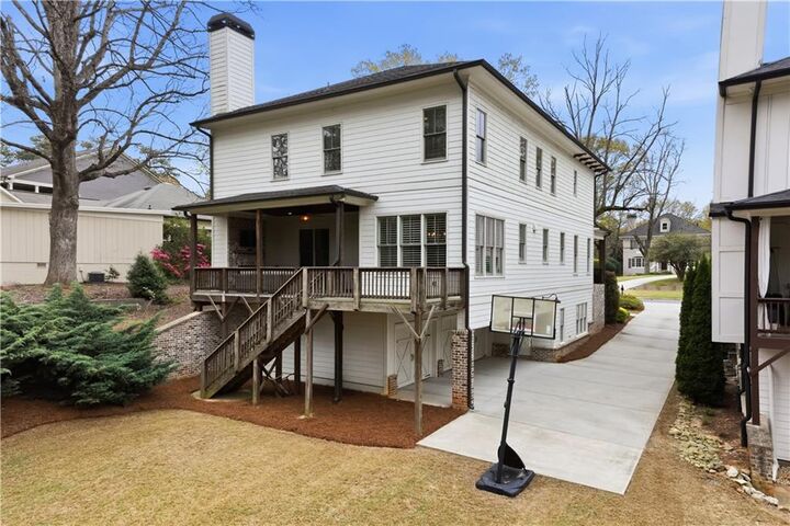 Property Photo: 2041 Lee Road SE GA 30080