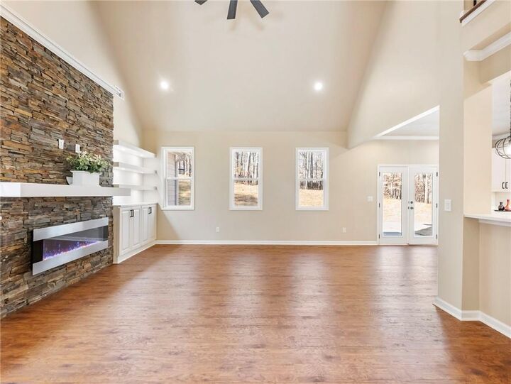 Property Photo:  912 Westwood Lane  GA 30680 