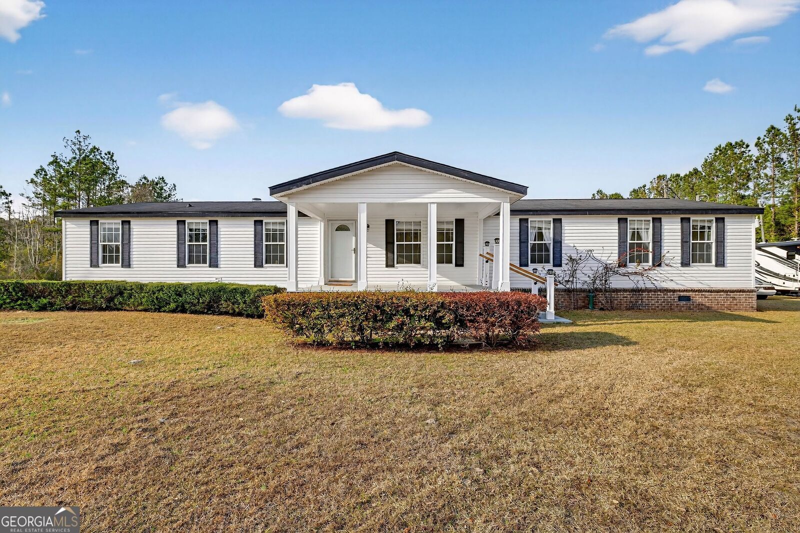 Property Photo:  1323 Starling Road  GA 31321 
