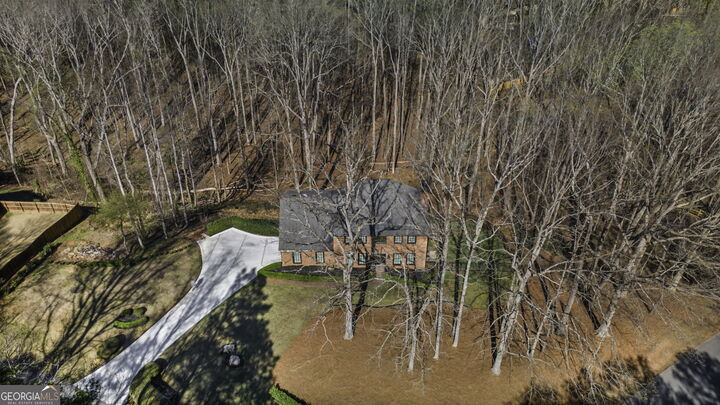 Property Photo: 4802 Township Brow GA 30066