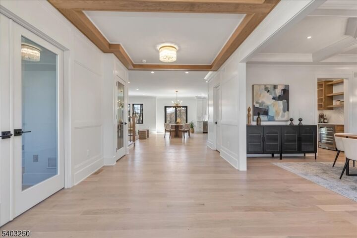 Property Photo:  1822 North Gate  NJ 07076 