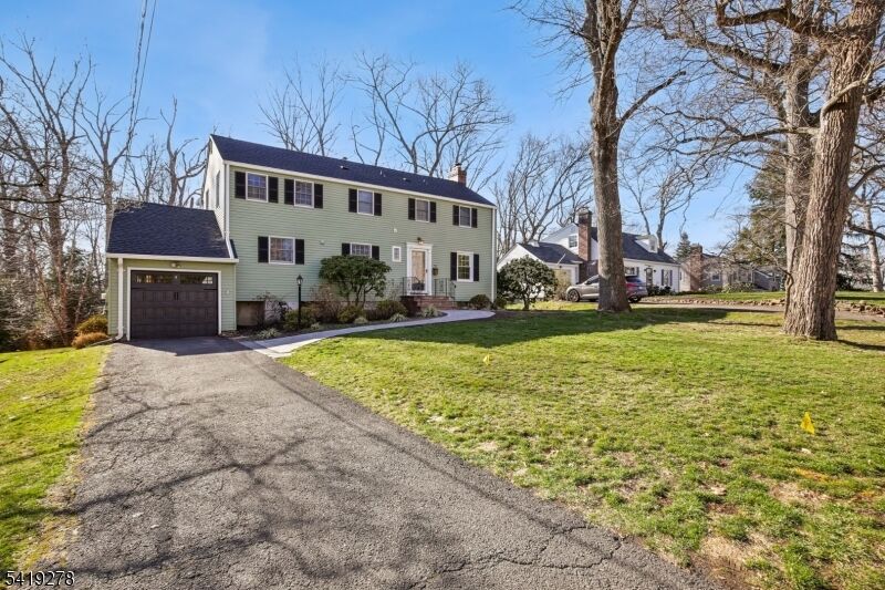 Property Photo:  70 Sycamore Ave  NJ 07922 
