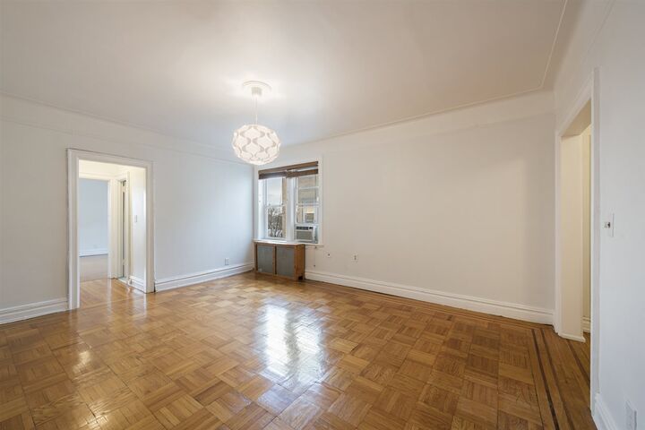 Property Photo:  63 Sherman Pl E10  NJ 07307 