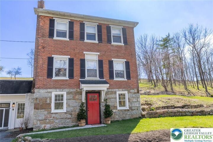 Property Photo:  4238 Best Station Road  PA 18080 