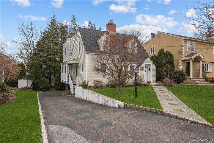 Property Photo:  74 White Road  NY 10583 