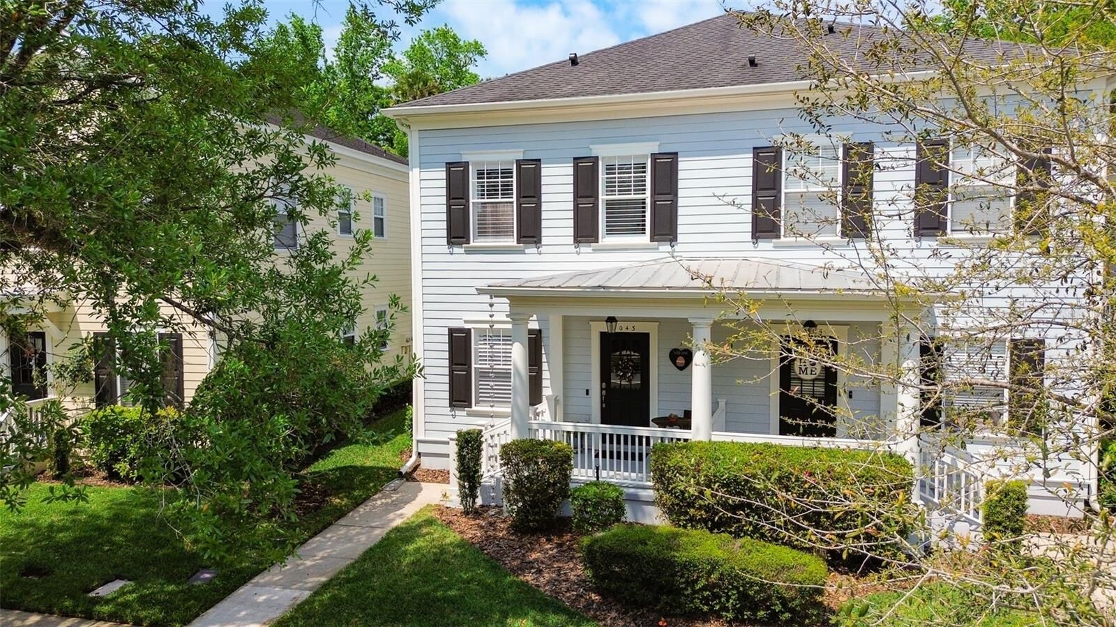 Property Photo: 1043 Nash Dr 1043 FL 34747