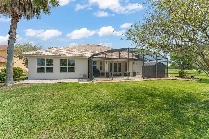 Property Photo:  3410 Oakmont Court  FL 34746 