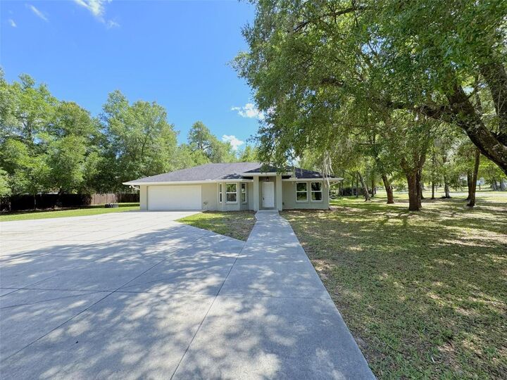 Property Photo: 3220 E Marcia Street FL 34453