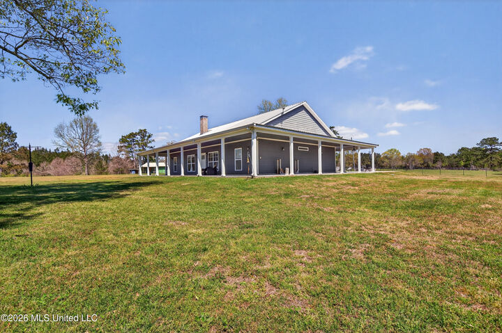 Property Photo:  28000 Eugene E Ladner Road  MS 39573 