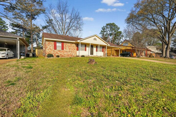 Property Photo: 3519 Naylor Dr TN 38128