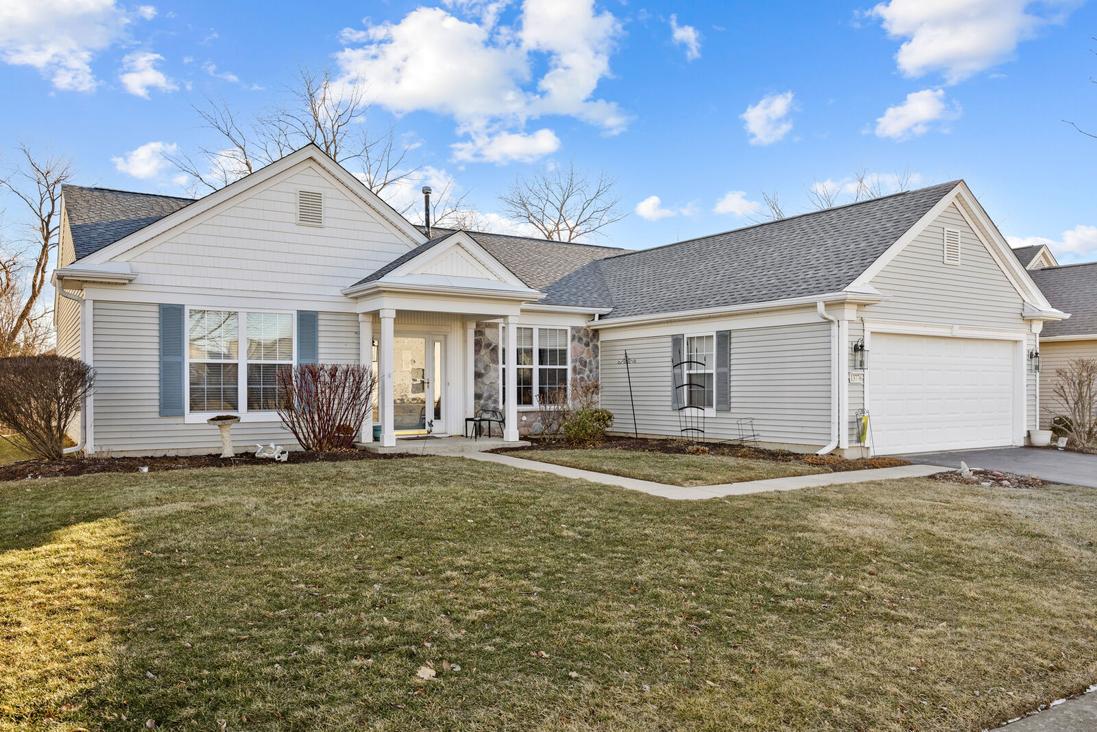 Property Photo:  13776 Fieldstone Drive  IL 60142 