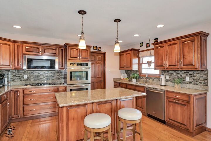 Property Photo:  1873 Claire Drive  IL 60914 