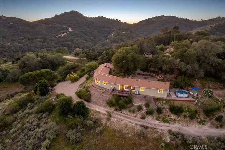 Property Photo:  9954 Wildflower Road  CA 93454 