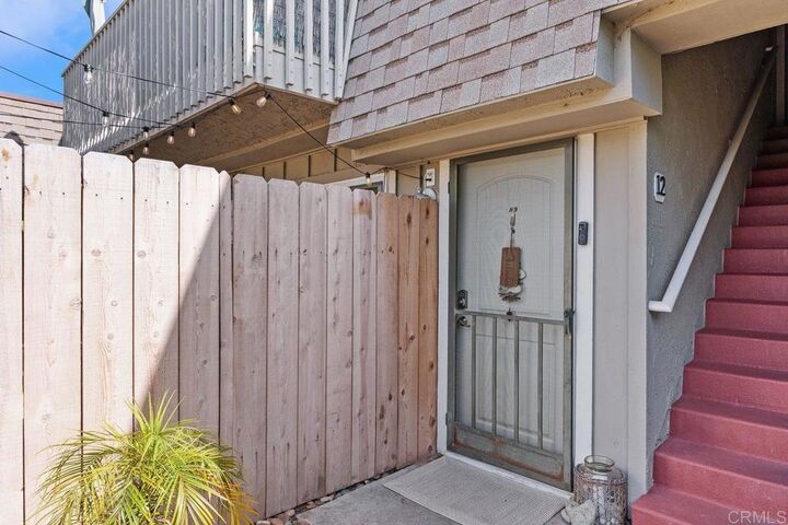 Property Photo:  405 Requeza Street H9  CA 92024 