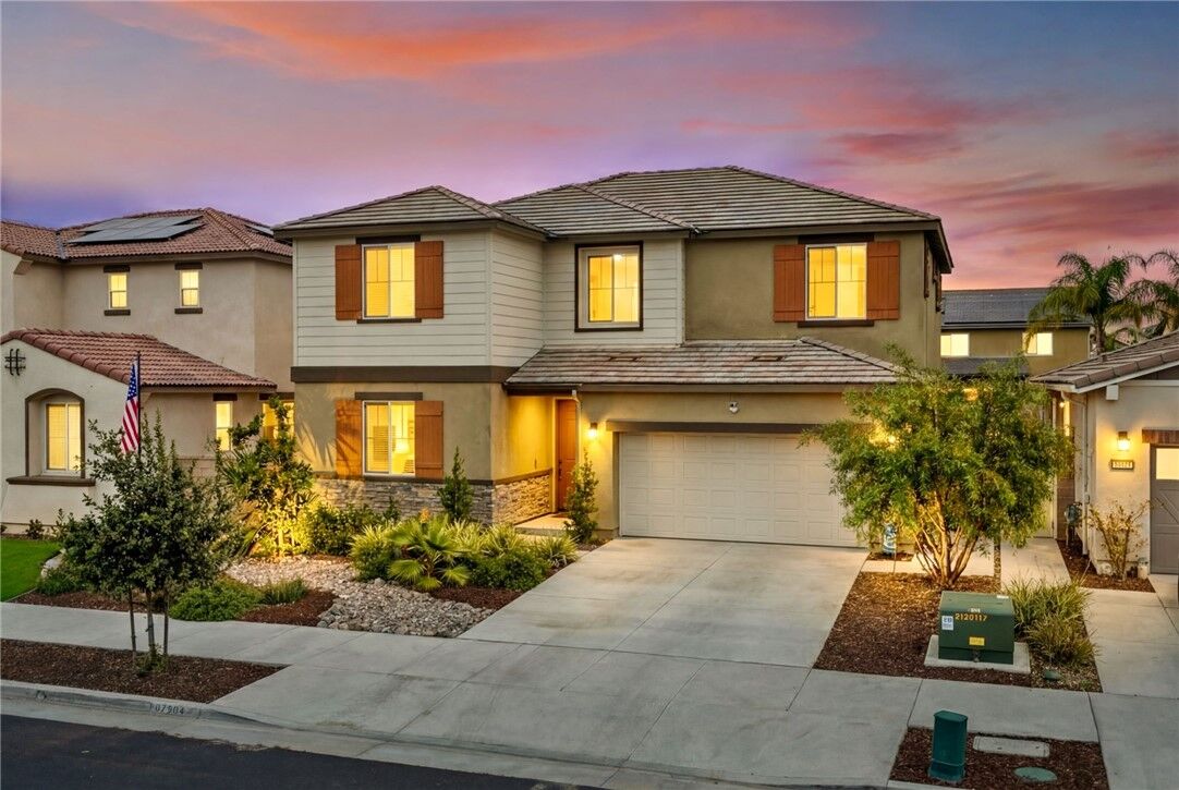 Property Photo:  32906 Forgecroft  CA 92584 