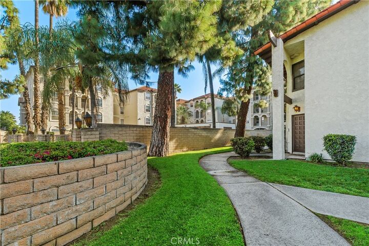 Property Photo: 1408 Everton CA 92507