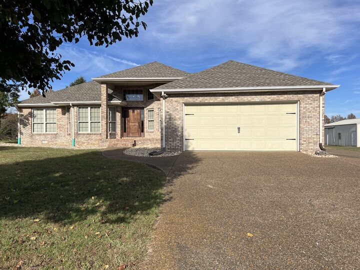 Property Photo:  3716 Scottsville Rd  TN 37083 