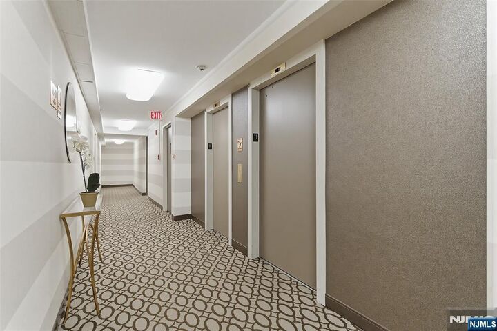 Property Photo:  235 Prospect 11A  NJ 07601 