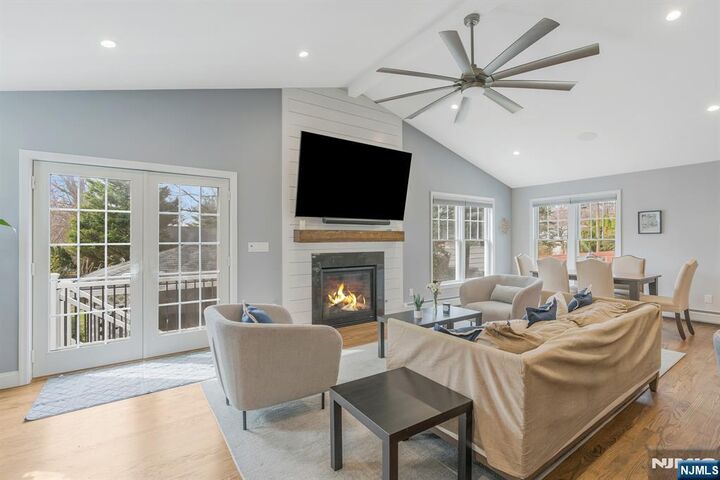 Property Photo:  59 Colgate Avenue  NJ 07481 