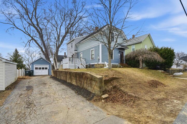 Property Photo:  761 Amherst Street  NH 03104 