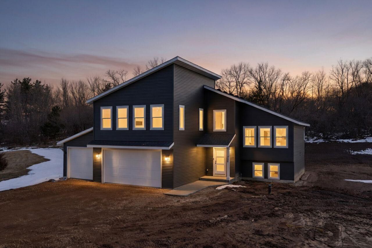 Property Photo: 739 Magoo Road WI 54016