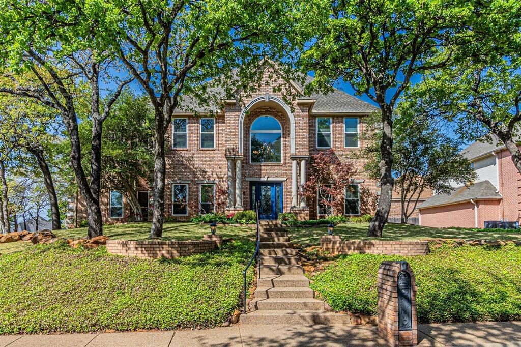 Property Photo:  2108 Vista Ridge Court  TX 76013 