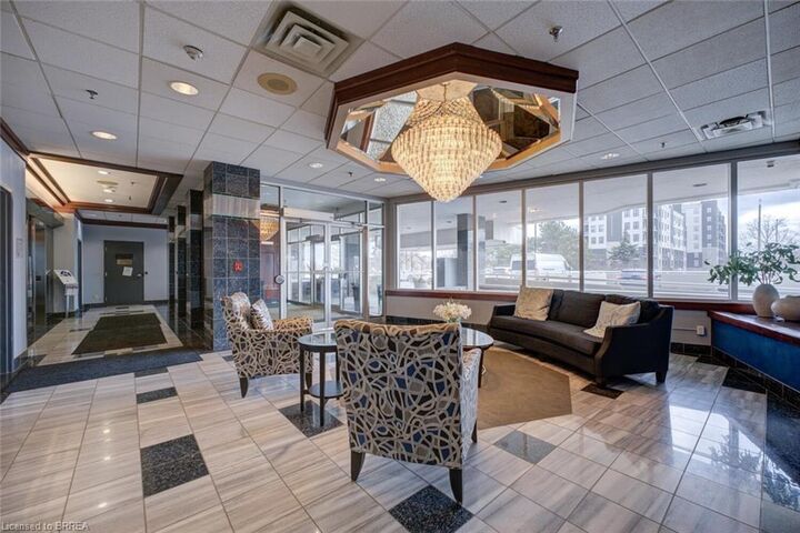 Property Photo:  190 Hespeler Road 1802  ON N1R 8B8 