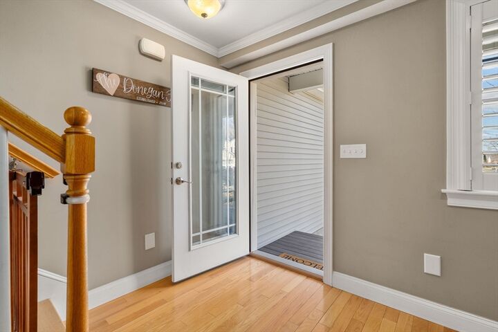 Property Photo:  7 Woodland Ct B  MA 01757 