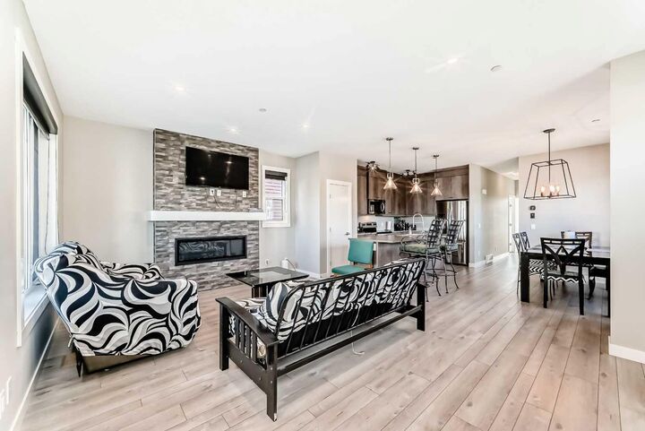 Property Photo:  75 Howse Rise NE  AB T3P 1L3 