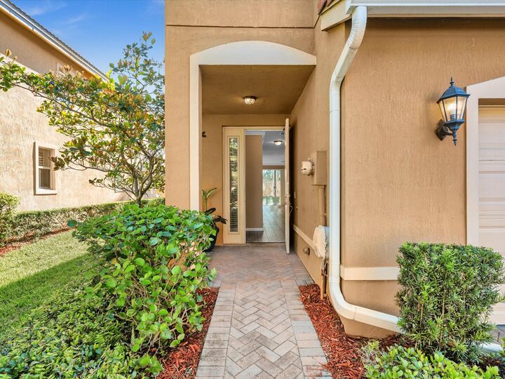 Property Photo:  5823 Monterra Club Drive  FL 33463 