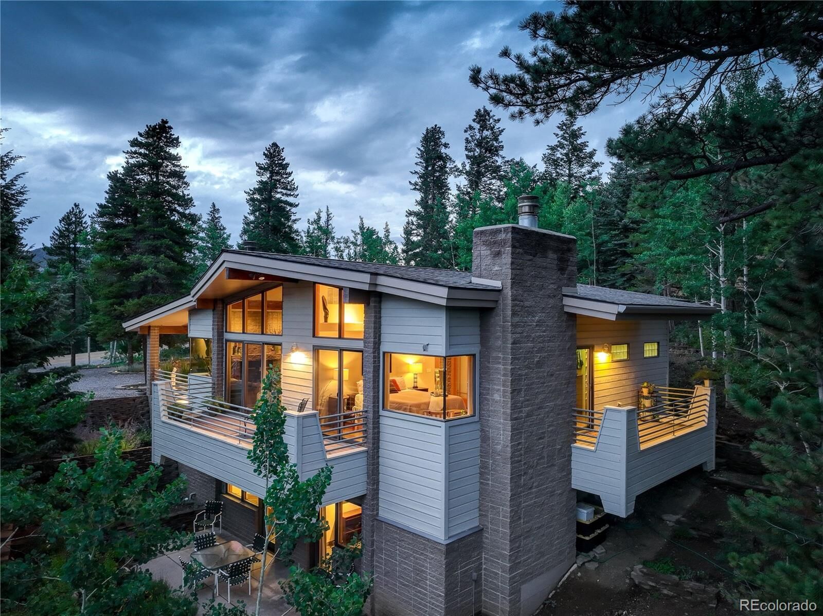 Property Photo:  660 Golden Gate Drive  CO 80403 