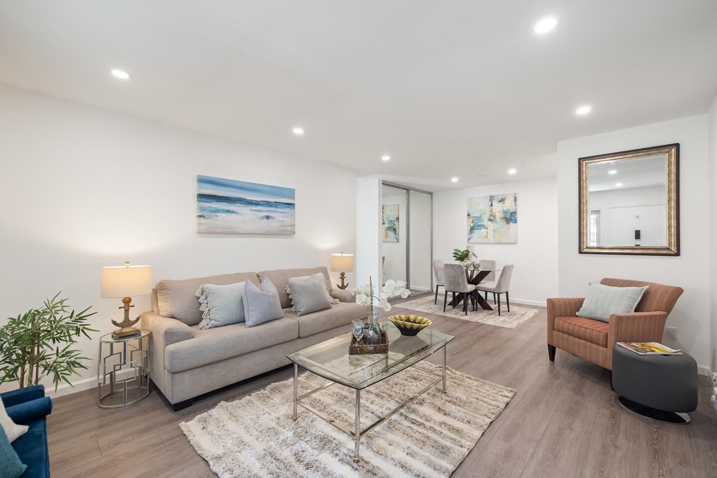 Property Photo:  410 Boardwalk Ave Avenue 19  CA 94066 