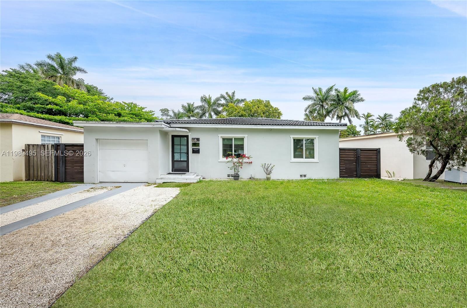 Property Photo:  531 Forrest Dr  FL 33166 