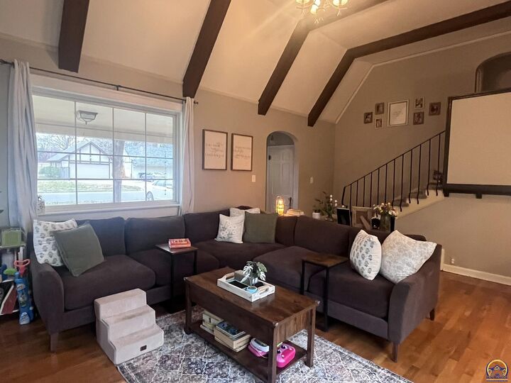 Property Photo: 1514 SW Oakley Ave KS 66604