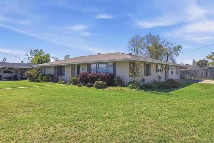 Property Photo:  107 Ann Avenue  LA 70663 