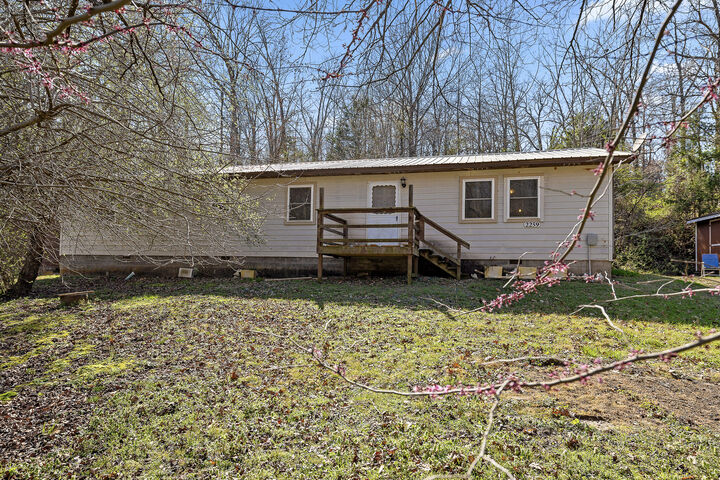 Property Photo: 2259 Racetrack Hollow Road MO 64831