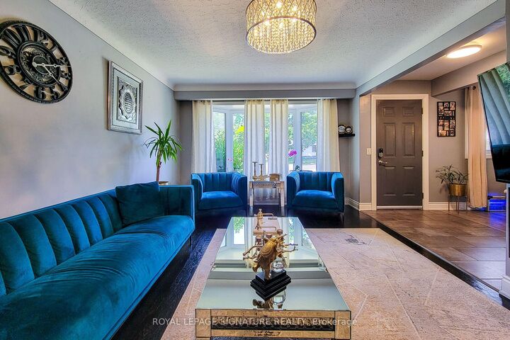 Property Photo: 8060 Beaverdams Road ON L2H 1R8