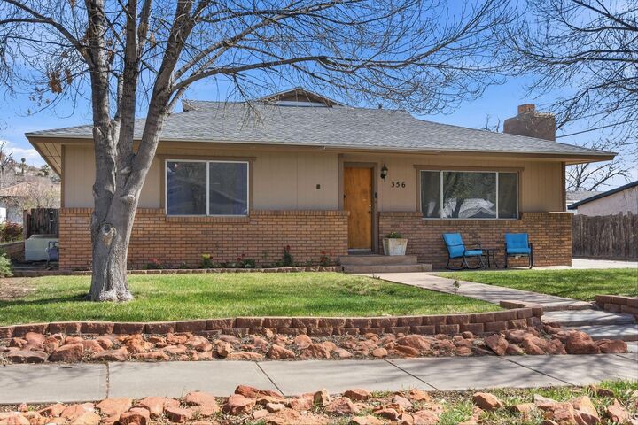 Property Photo: 356 N 300 W UT 84770