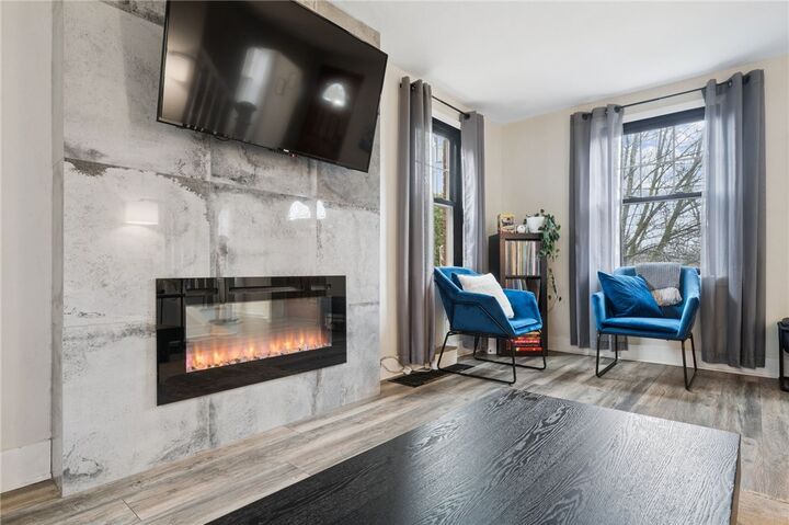 Property Photo:  591 Thompson Run Rd  PA 15237 