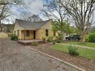 Property Photo: 1218 Bickler Road TX 78704