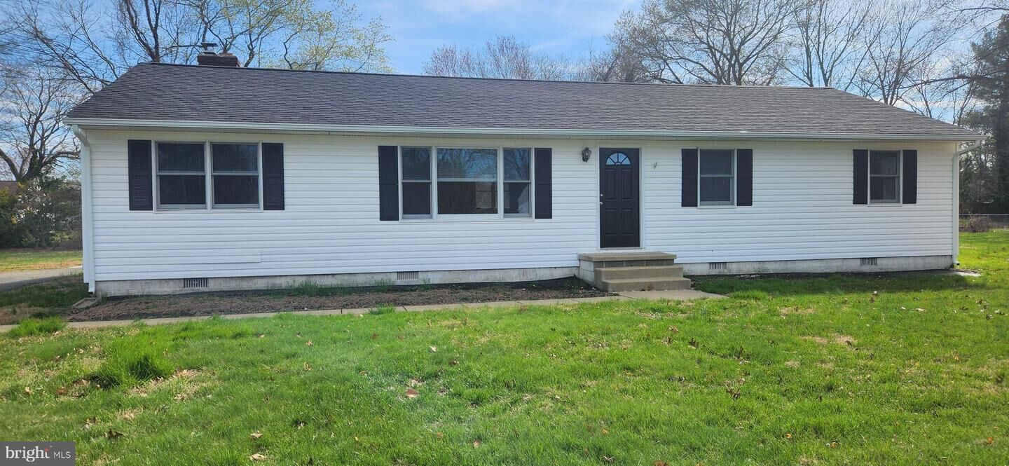 Property Photo:  45031 Irvin Street  MD 20636 
