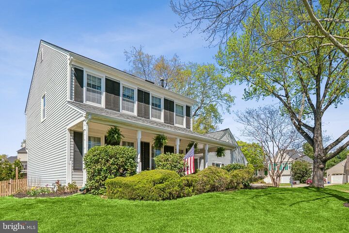 Property Photo:  14511 Oak Cluster Drive  VA 20120 