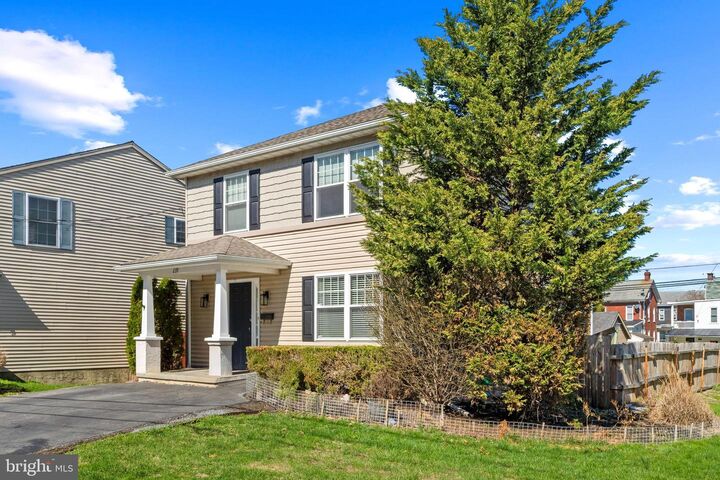 Property Photo:  239 Railroad Avenue  PA 17522 